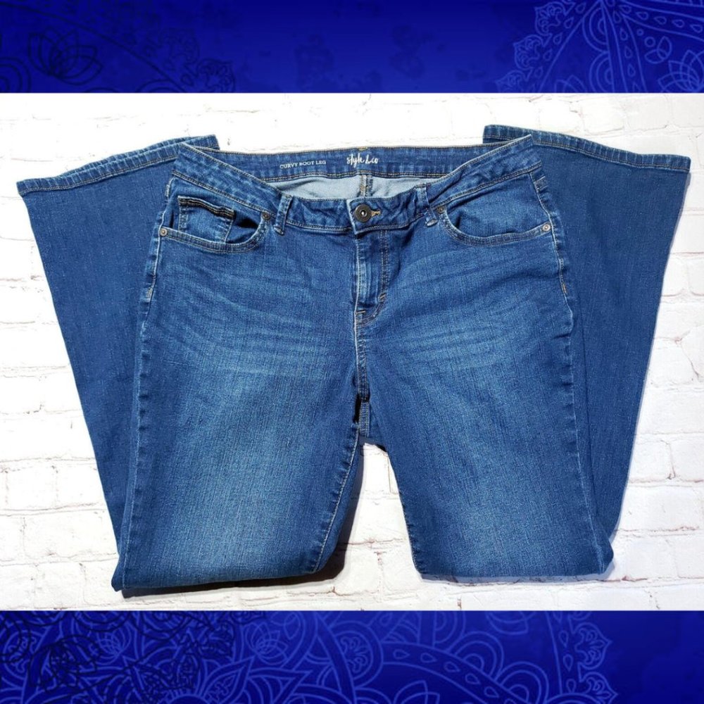 Style and Co Jeans Womens Curvy Boot Leg Mid Rise Stretch Denim 14S 14 Short